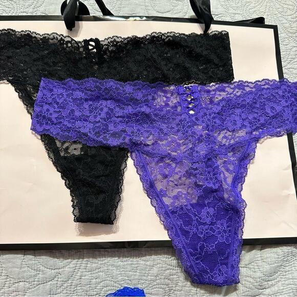 Victoria Secret Lacie thong pack - Picture 2 of 4